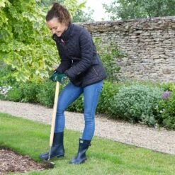 Wilkinson Sword Stainless Steel Lawn Edging Blade 8 Wilkinson Sword Stainless Steel Lawn Edging Blade -Quality Garden Care Store 5050581000345 3