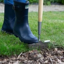 Wilkinson Sword Stainless Steel Lawn Edging Blade 9 Wilkinson Sword Stainless Steel Lawn Edging Blade -Quality Garden Care Store 5050581000345 4